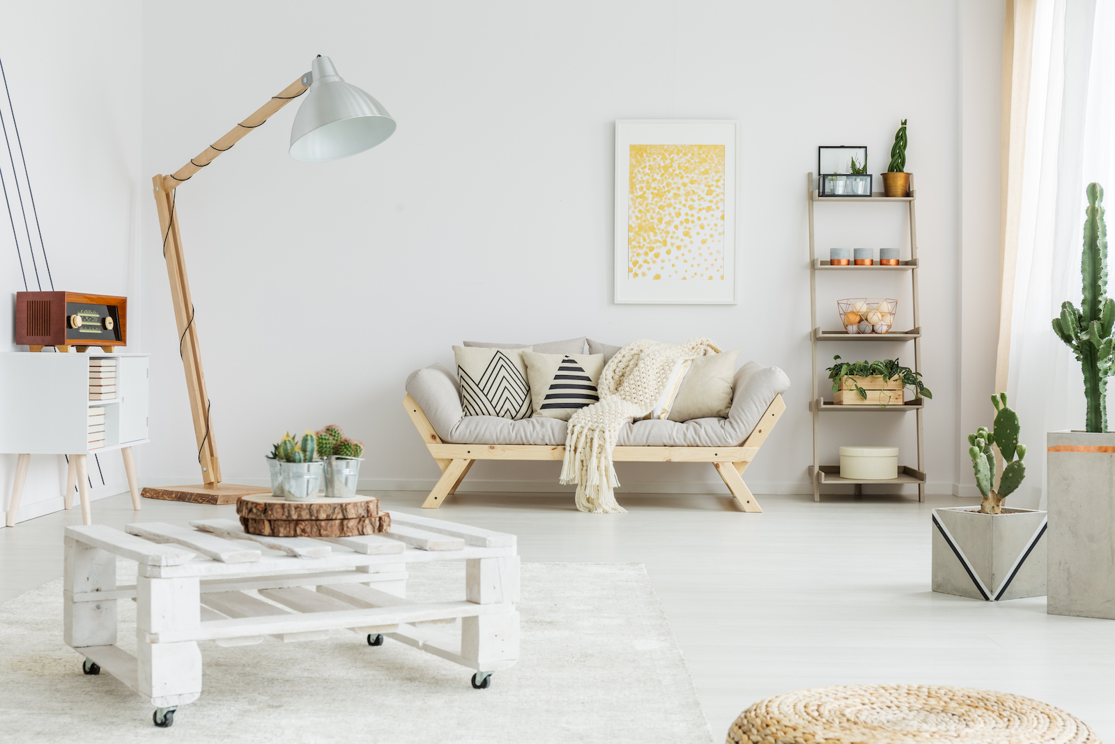 Ample apartment